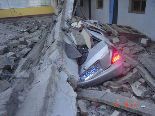 找图片--北川地震房屋倒塌现场图片_1748242_k68威客网